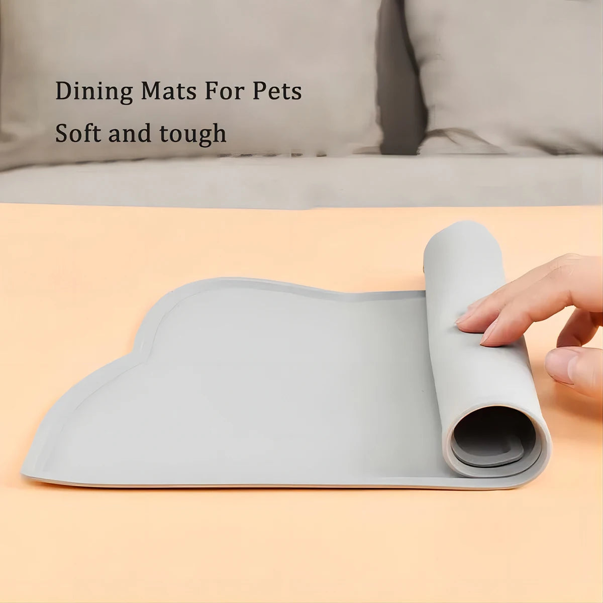PawTray – Silicone Pet Feeding Mat